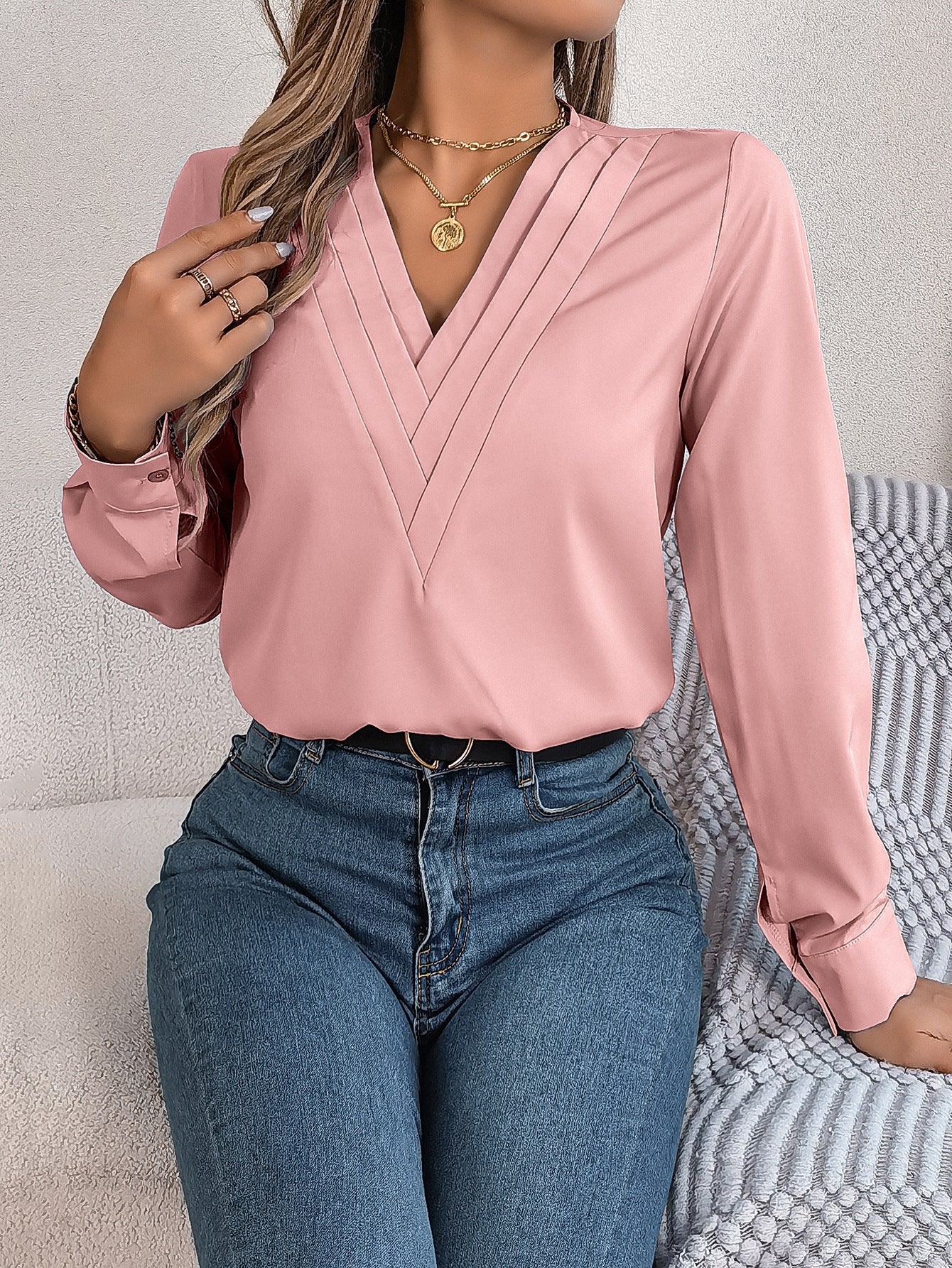 Lizzy | Elegant V-Neck Blouse