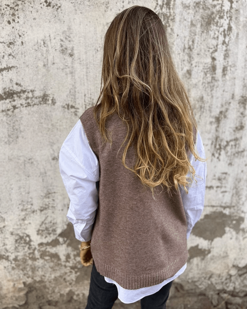 Finja | Cozy Knit Vest