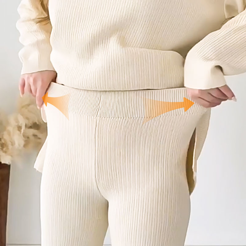 Kaira | V-Neck Knit Two-Piece Set