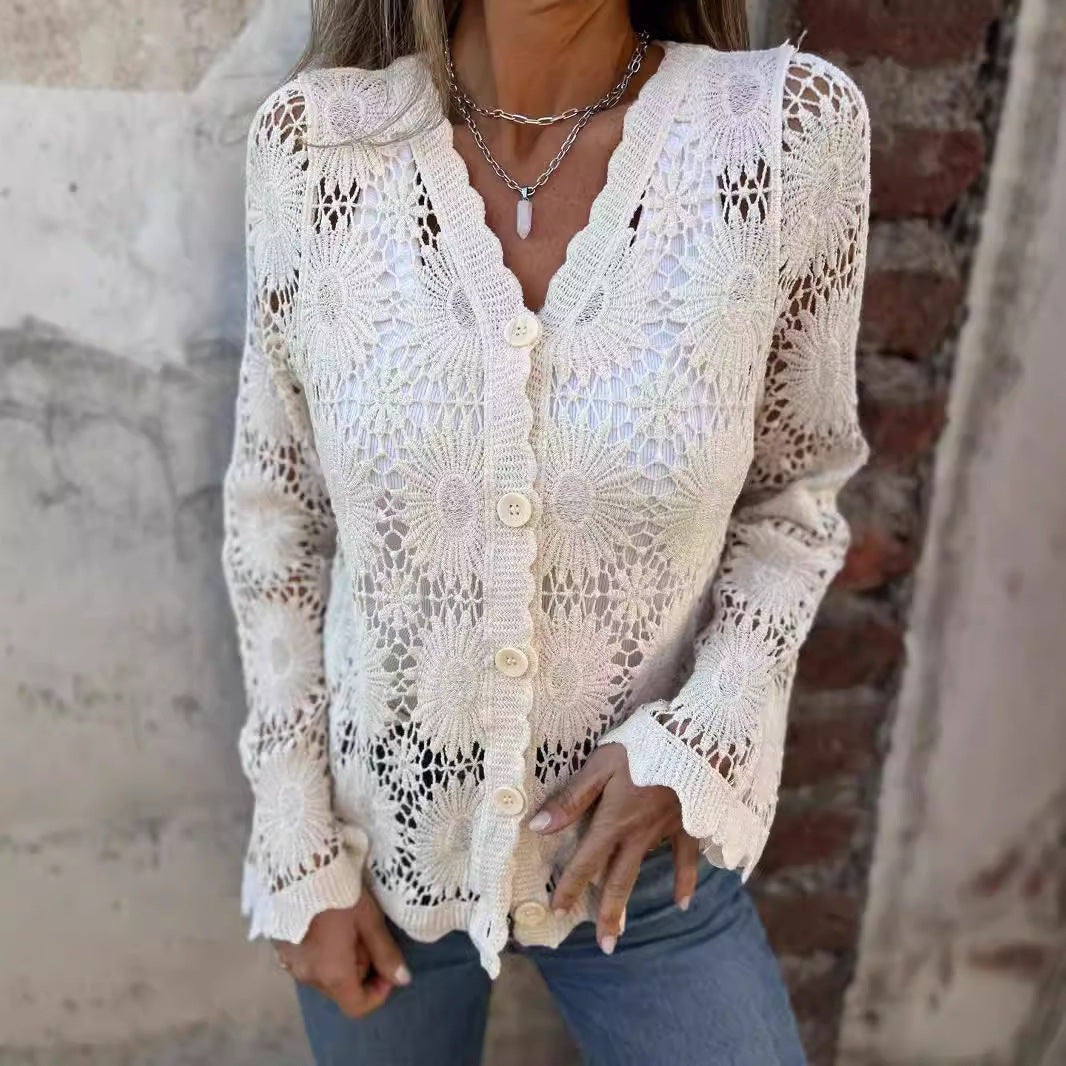 Laria | Elegant Lace V-Neck Long-Sleeve Top