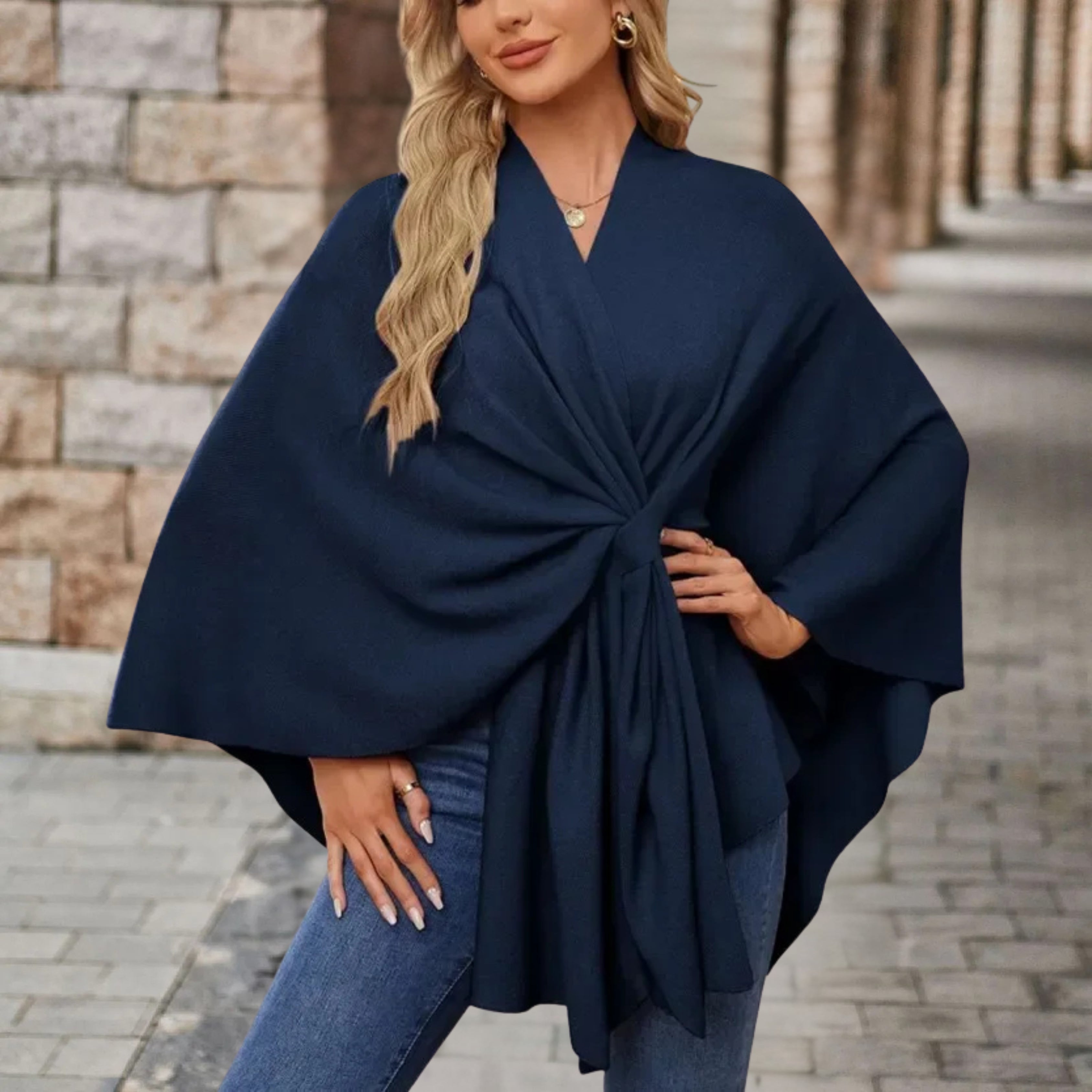 Helin | V-Neck Shawl