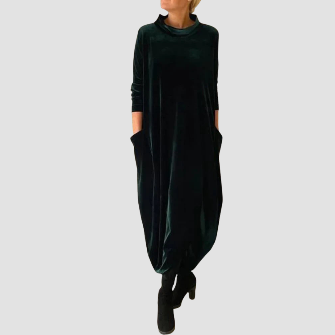Layeena | Elegant Velvet Maxi Dress