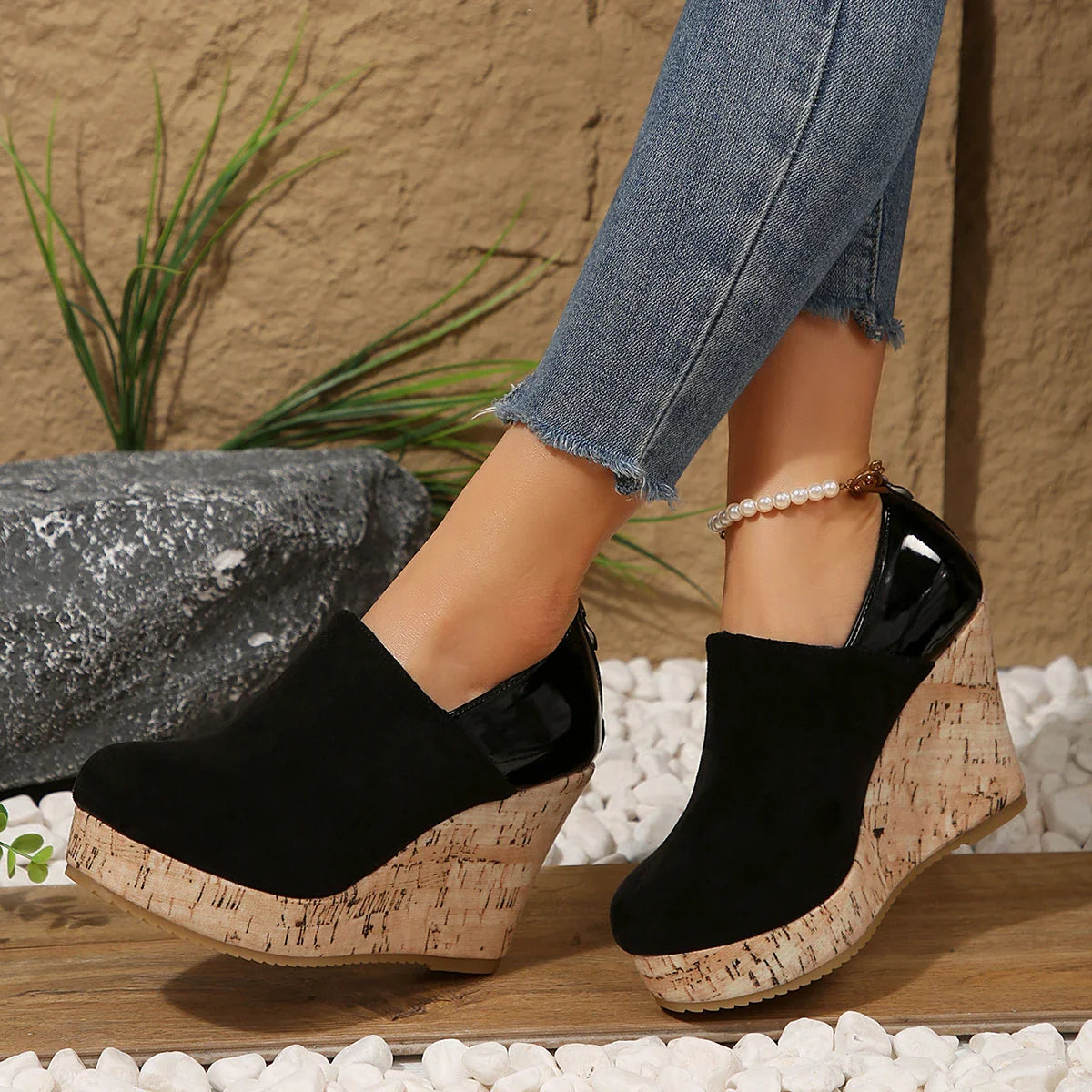 Reagan | Wedge Platform