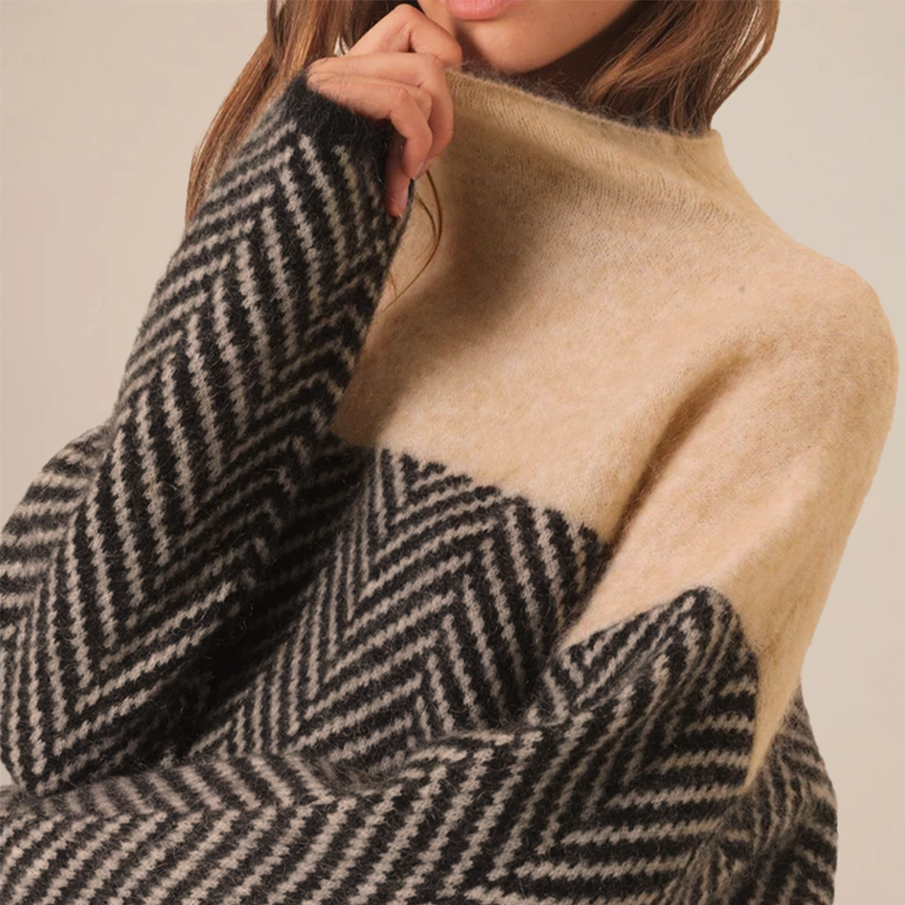 Adelie | Premium Turtleneck made of fine knit