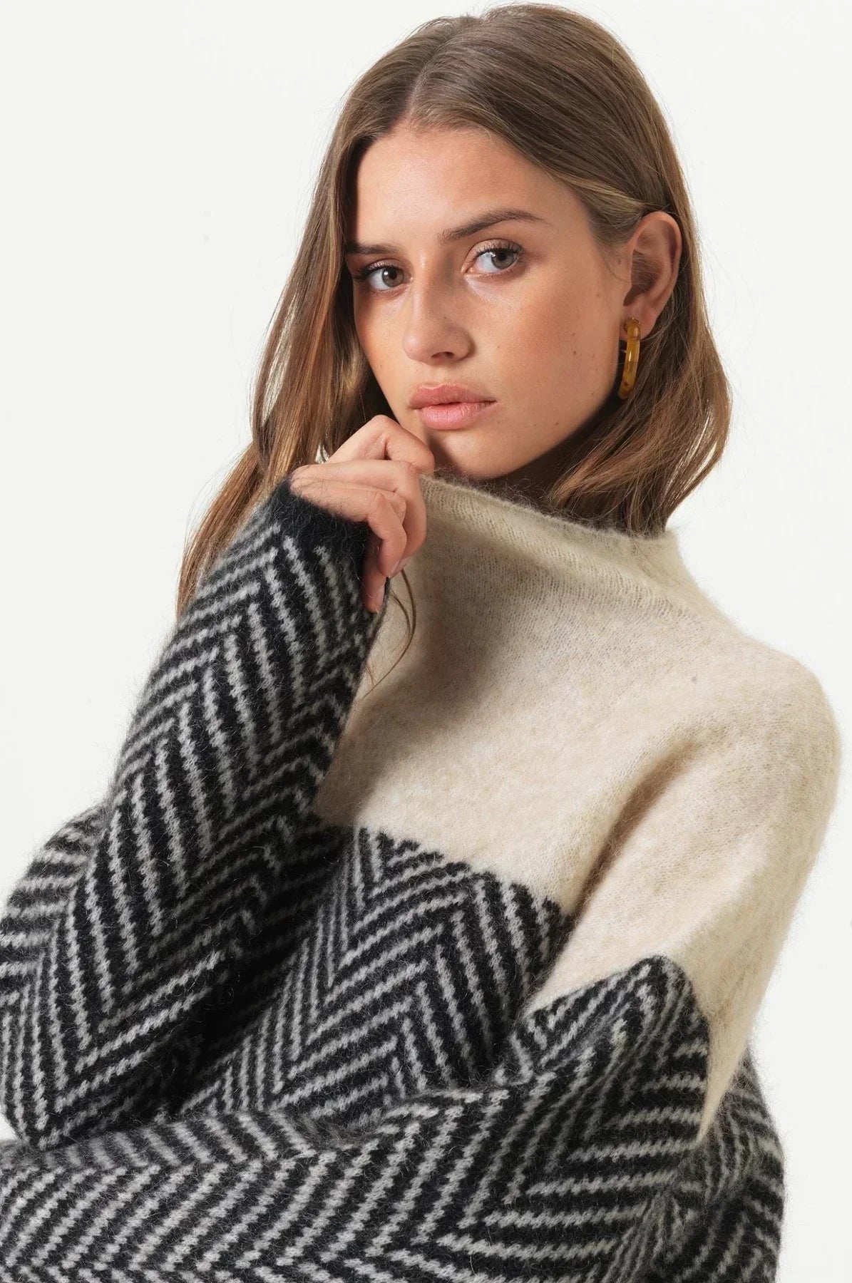 Adelie | Premium Turtleneck made of fine knit