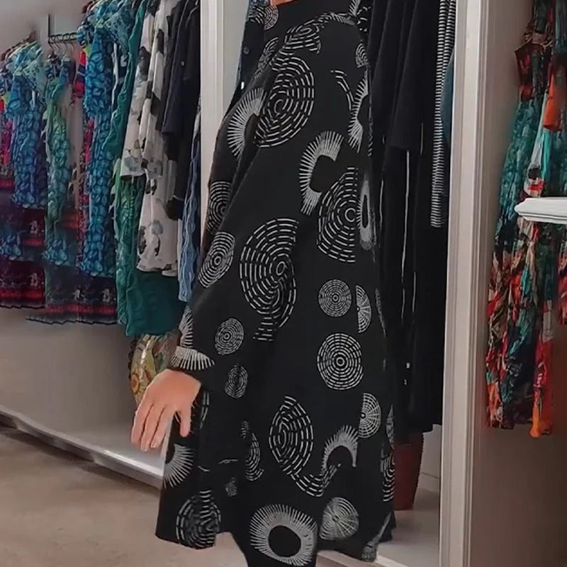 Lila | Elegant Printed Long Sleeve Dress