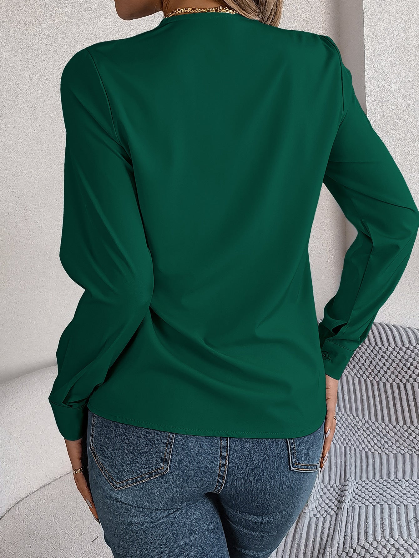 Lizzy | Elegant V-Neck Blouse
